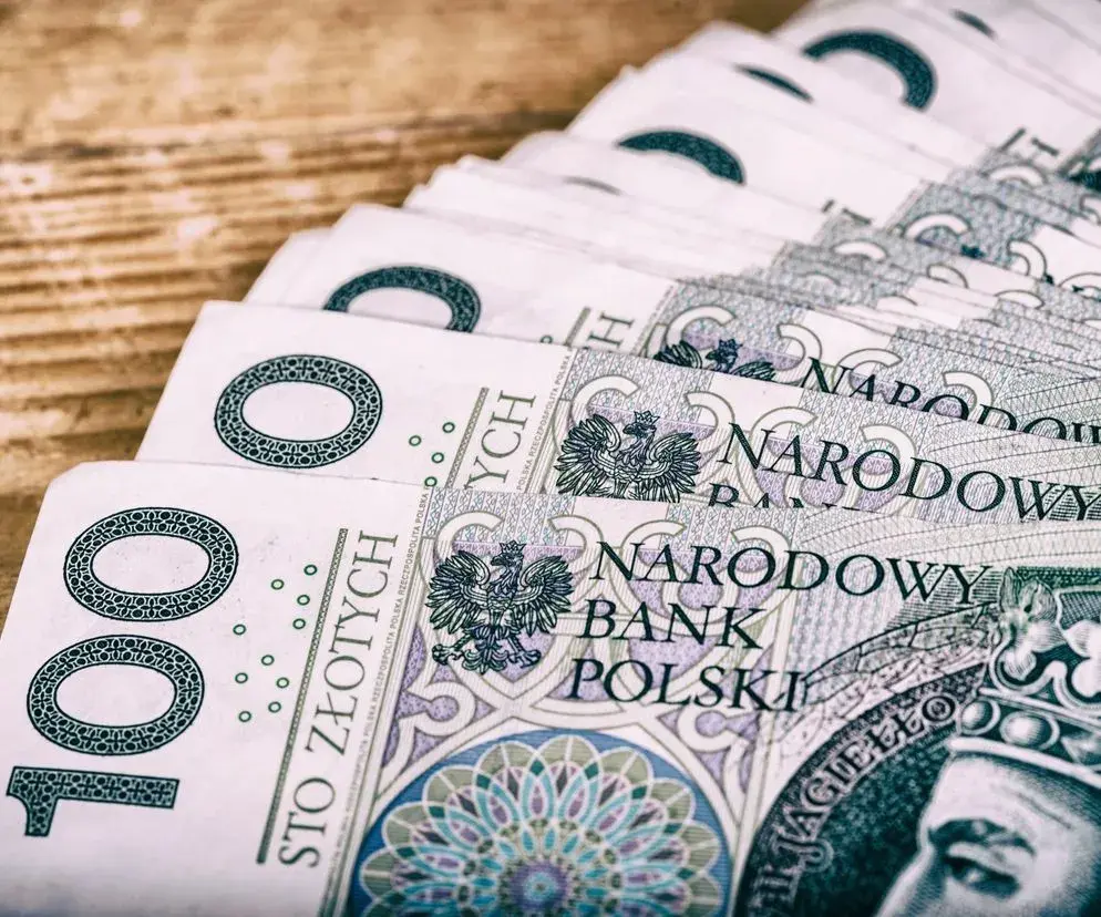 Ile wynosi podatek od odsetek? Poznaj stawkę i zasady w Polsce